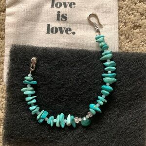 TURQUOISE, MOONSTONE, AVENTURINE AND EMERALD BRACELET 7” SILVER CLASP.